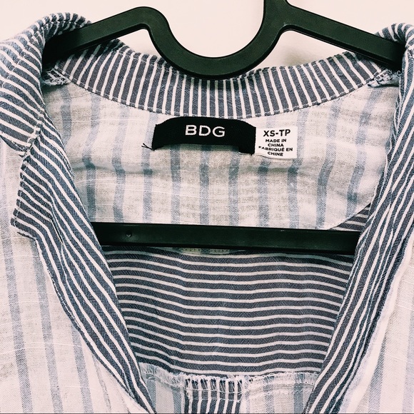 Urban Outfitters button-up top - Picture 4 of 4